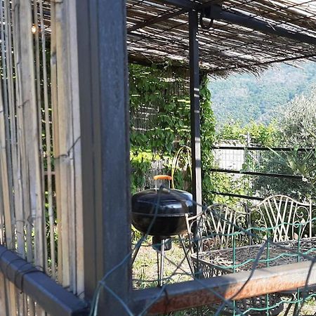 Appartement Contrada Casa Vacanze à Vado Ligure Extérieur photo