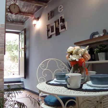 Appartement Contrada Casa Vacanze à Vado Ligure Extérieur photo