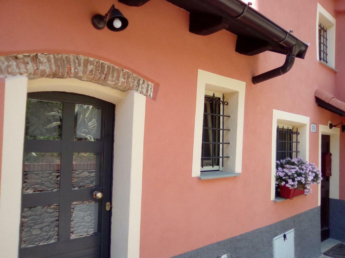 Appartement Contrada Casa Vacanze à Vado Ligure Extérieur photo