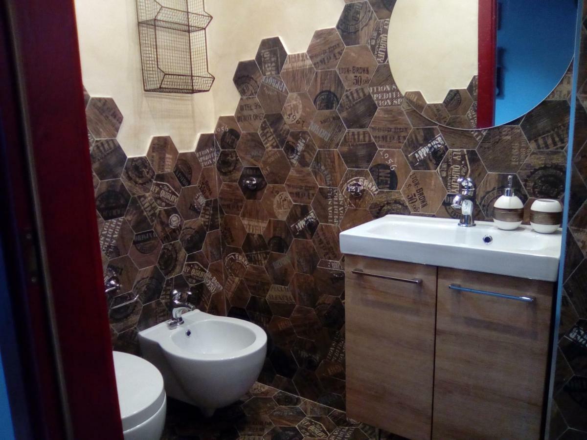 Appartement Contrada Casa Vacanze à Vado Ligure Extérieur photo